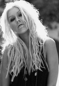 Christina Aguilera Gets Nude On Sundays