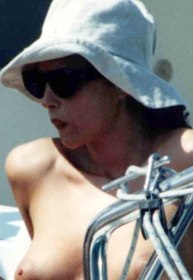 Monica Bellucci topless pictures in Sardinia