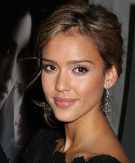 Jessica Alba At The Awake Premiere